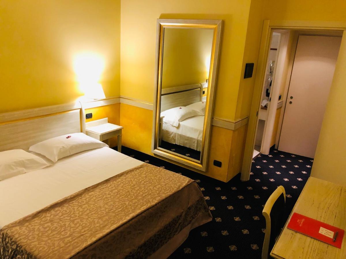 Hotel Malpensa Inn Aereoporto Tornavento  Esterno foto