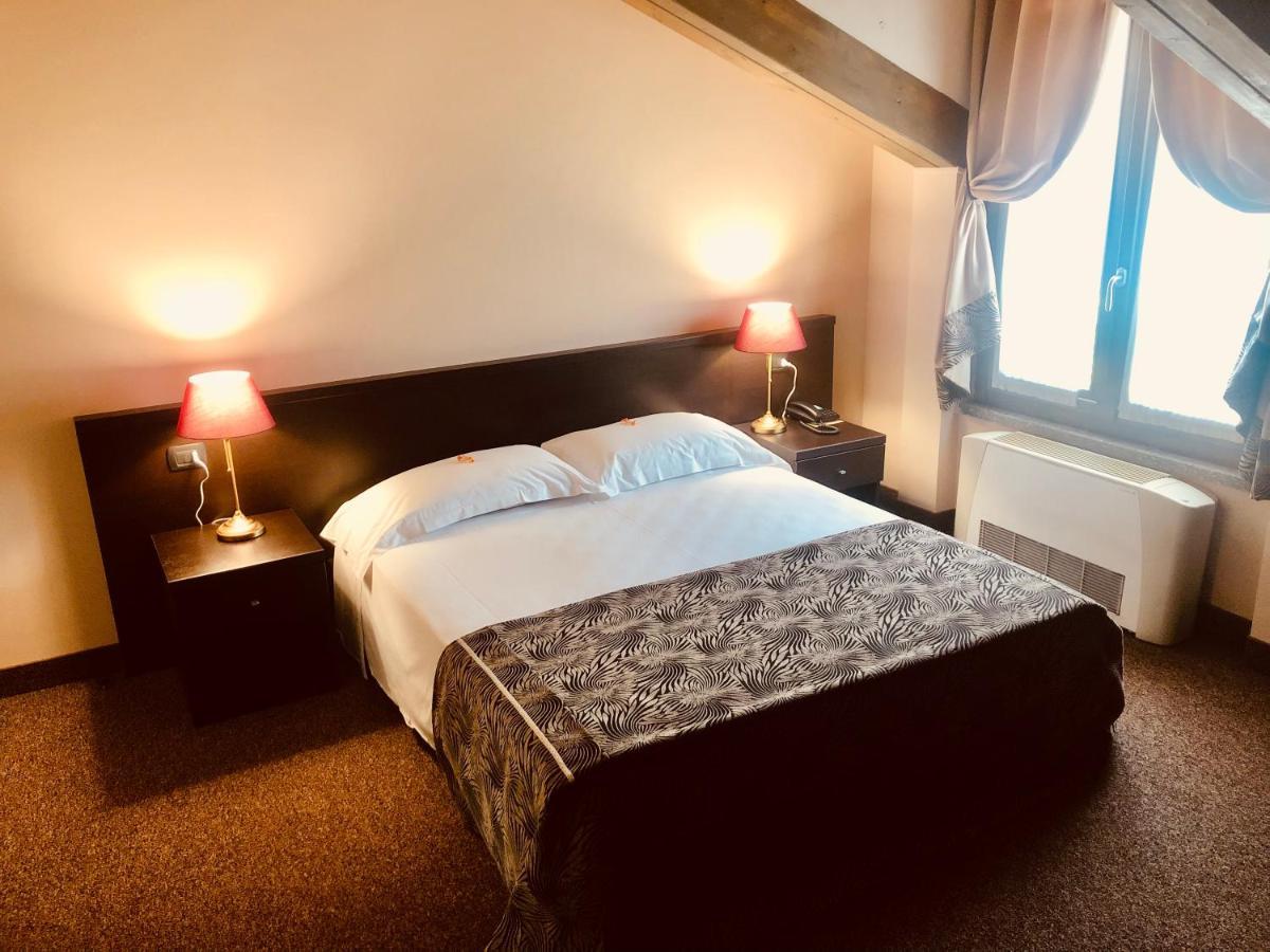 Hotel Malpensa Inn Aereoporto Tornavento  Esterno foto
