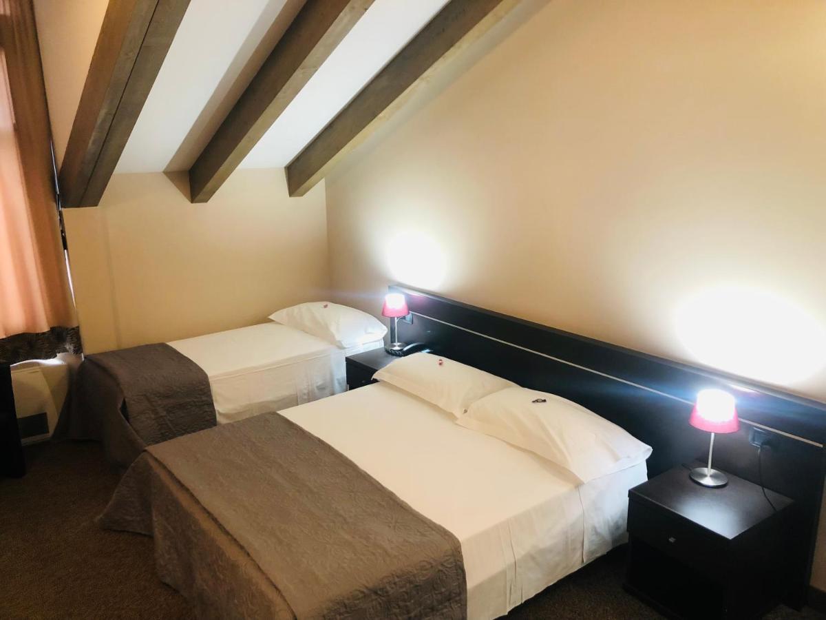 Hotel Malpensa Inn Aereoporto Tornavento  Esterno foto
