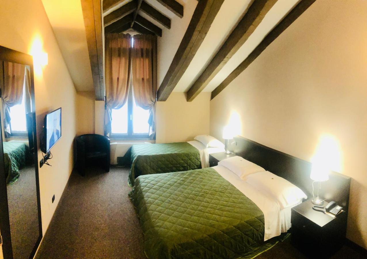 Hotel Malpensa Inn Aereoporto Tornavento  Esterno foto