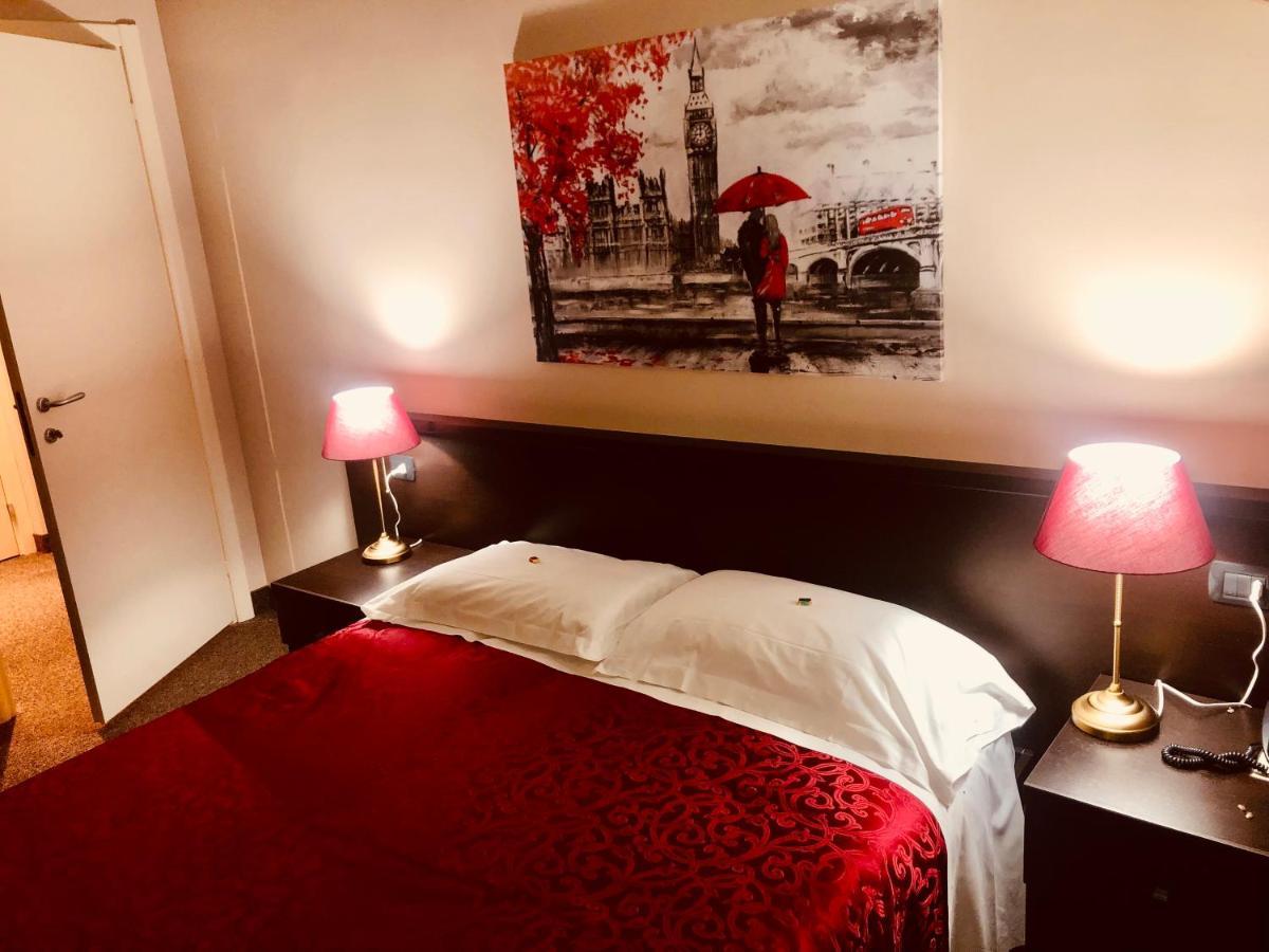 Hotel Malpensa Inn Aereoporto Tornavento  Esterno foto