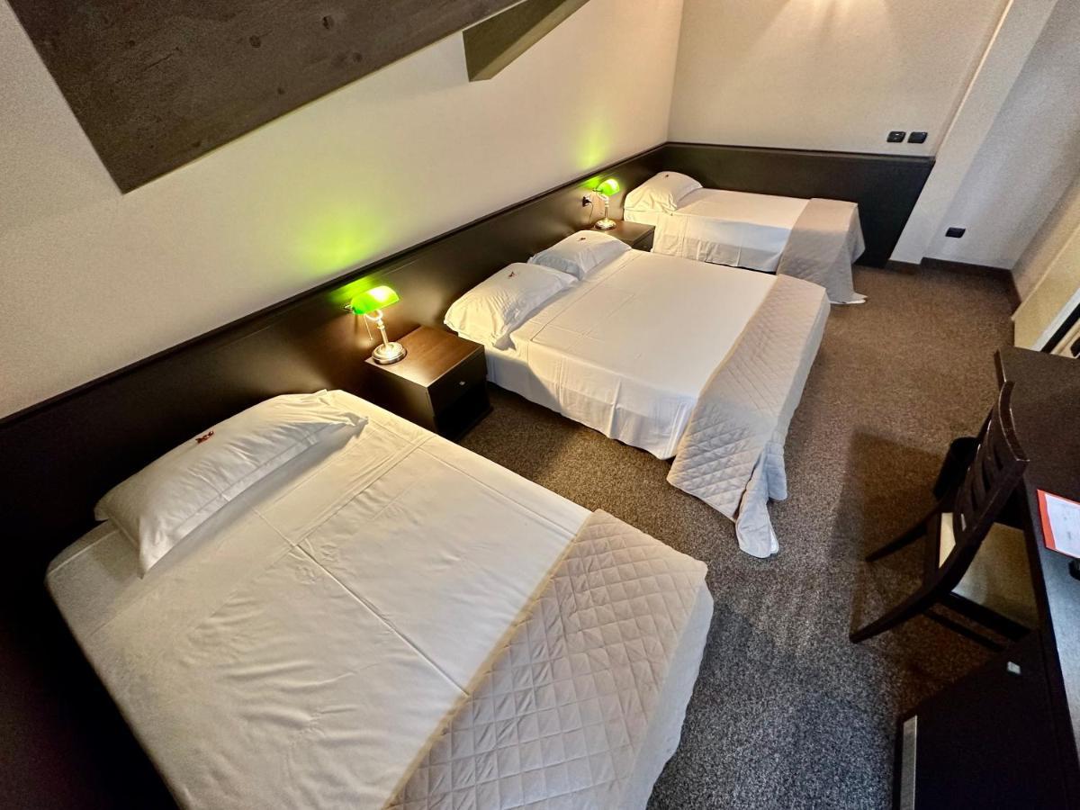 Hotel Malpensa Inn Aereoporto Tornavento  Esterno foto